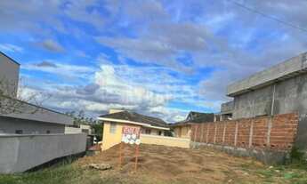 Imagem: Terreno plano em condomínio fechado em