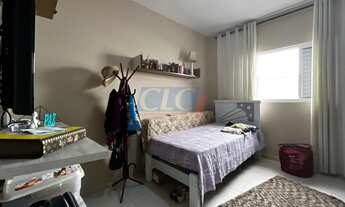 Imagem 7: Casa térrea com 3 quartos, suíte com closet, planejados na cozinha