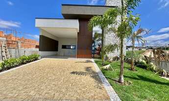 Imagem 2: Casa em Condomínio à Venda em INDAIATUBA - 3 quartos, 3 suítes, 1 sala, 3 vagas, 140m² de