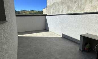 Imagem 2: Casa de Alto Padrão no Condomínio Portal da Serra: Luxo, Conforto e Segurança em Bragança