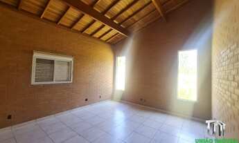 Imagem 5: Chácara à venda em Bragança Paulista-SP, bairro Arara dos Pereiras: 3 quartos, 1 suíte, sa