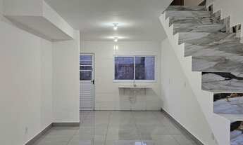 Imagem 2: Casa em Condomínio à Venda em Bragança Paulista-SP, Bairro Quintas de Bragança 2 Quartos