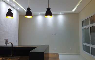 Imagem 3: Casa térrea para venda , muito linda com acabamento fino com fácil acesso a todos os lados