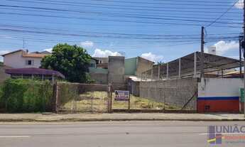 Imagem 6: Terreno comercial de 300 m² na marginal do parque ecológico. Local de fluxo intenso, estac