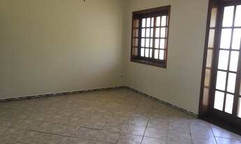 Imagem 7: Sobrado em bairo de alto padrão em Indaiatuba/SP. 03 suites, cozinha planejada, Piscina..