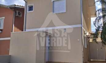 Imagem: Casa à venda - Condomínio Flamboyant em