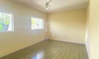 Imagem 6: CASA COM 3 QUARTOS À VENDA PARA FINS COMERCIAIS OU RESIDENCIAIS