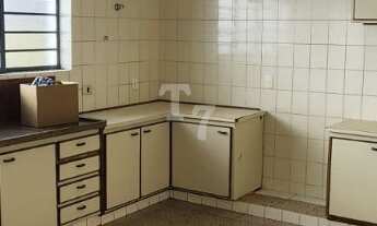 Imagem 2: CASA Á VENDA COM 4 QUARTOS NO CENTRO DE INDAIATUBA