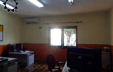 Imagem 2: SOBRADO CENTRO, 3 dormitórios na Rua Melvin Jones