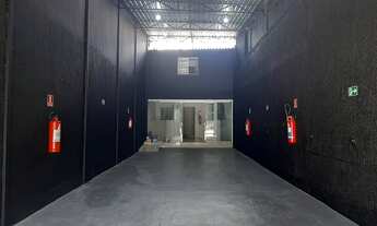 Imagem: GALPÃO - PRESIDENTE ALTINO