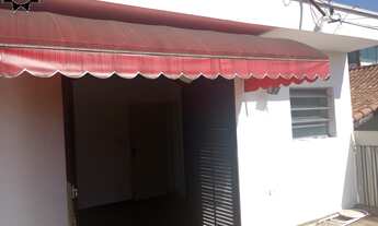 Imagem 4: CASA - CENTRO Casa com 3 dormitórios