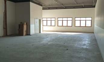 Imagem: GALPÃO - VELOSO