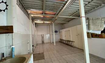 Imagem 7: CASA - UMUARAMA Casa com 3 dormitórios