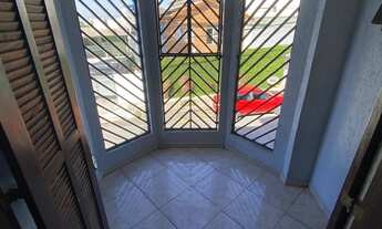 Imagem 1: SOBRADO - KM 18 Casa com 3 dormitórios