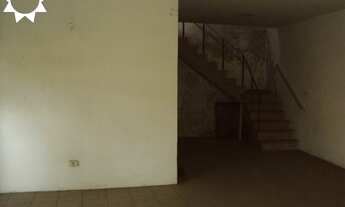 Imagem 7: Imperdível oportunidade de adquirir casa com 3 quartos e 310m² no Centro de Osasco-SP!