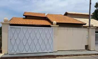 Imagem: Casa em condomínio no centro de Ibiúna