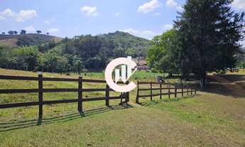 Imagem 7: Sítio de Luxo à Venda em São Lourenço-MG, 34 hectares com 4 Quartos, 1 Suíte, 3 Salas, 4