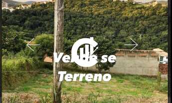 Imagem: Terreno à venda em São Lourenço-MG, no