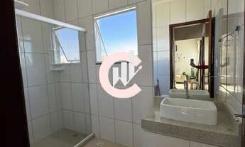 Imagem 2: 2 dormitórios, 1 banheiros, 1 vaga na garagem, 58M² de Área Construída