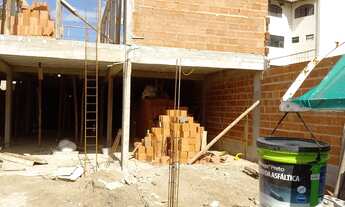 Imagem 3: Lojas e salas para locação em Macaé RJ Galeria no Centro da Cidade praça Washington Luiz