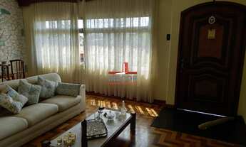 Imagem: Espaçosa casa à venda em São Paulo com