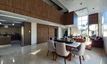 Imagem 7: Luxuoso sobrado no centro de Gurupi