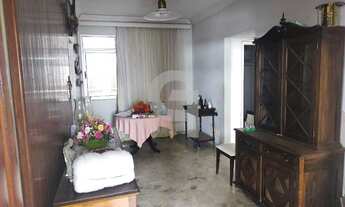 Imagem: Amplo apartamento com 4/4, elevador e garagem