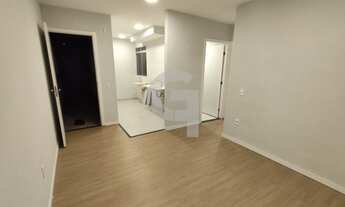 Imagem: Apartamento de 2/4 recém reformado no Resid