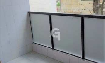 Imagem: 2/4 com varanda e nascente no Conj. Santa