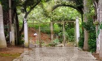 Imagem 2: 4 dormitórios, 3 banheiro, 7000M² de Área Total