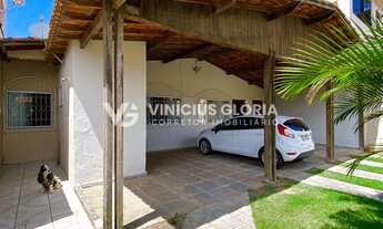 Imagem 2: Excelente Casa Linear de 203m² de 3 quartos com piscina no Bairro Itapebussu