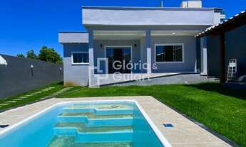 Imagem: Casa Linear recém construída de 3 quartos