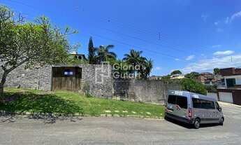 Imagem: Lote de 360m² esquina a venda no Bairro