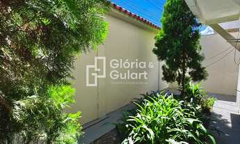 Imagem 4: Casa de 3 quartos + terraço com excelente localização bem proximo do Mar da Praia do Morro