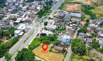 Imagem: Área de 2.598,80m2 de frente para a Rodovia