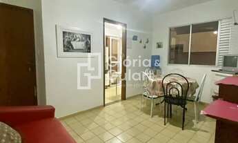 Imagem 2: Apartamento de 02 quartos com area lateral na Praia do Morro