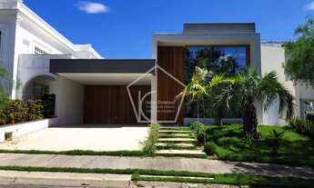 Imagem: Casa alto padrão com 3 suítes e piscina