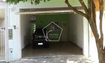 Imagem: Casa antiga em terrenaço na Vila Vitória