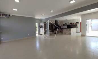 Imagem 7: Casa térrea espetacular com 5 suítes e piscina no condomínio fechado Residencial Primaver