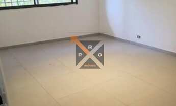 Imagem 2: Assobradado Reformado com 160 m², 3 quartos, 2 banheiros e depósito privativo próximo do m