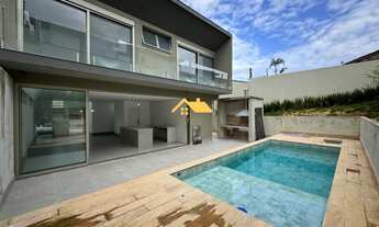 Imagem: LANÇAMENTO NA PRAIA DE JUQUEHY