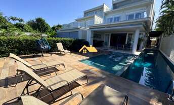 Imagem 2: Luxuosa casa em condomínio com 6 quartos e 6 suítes em Juquehy, São Sebastião-SP: 400m², 3