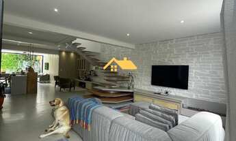 Imagem 3: Imperdível Casa à Venda em Juquehy, São Sebastião-SP: 3 Quartos, 2 Suítes, 3 Salas, 3 Banh