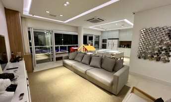 Imagem 3: Espetacular Casa em Condomínio à Venda em Camburi, São Sebastião-SP: 4 Quartos, 4 Suítes