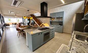 Imagem: Duplex em Camburi, São Sebastião-SP