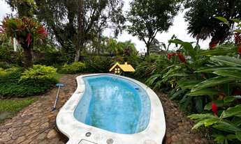 Imagem 7: Casa de 5 quartos em Juquehy, São Sebastião-SP: 3 suítes, 2 salas, 4 banheiros, 4 vagas de