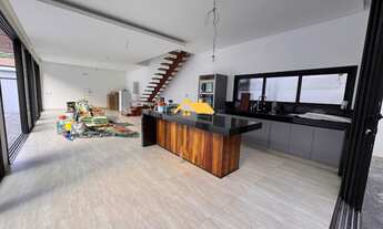 Imagem 3: Sobrado novo à venda em Juquehy, São Sebastião-SP! 3 quartos, 3 suítes, 2 salas, 4 banhei