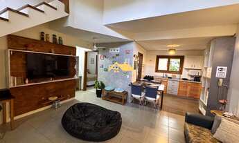 Imagem 3: Oportunidade! Casa com 4 Quartos e 2 Suítes em Condomínio praia de Camburi com São Sebasti