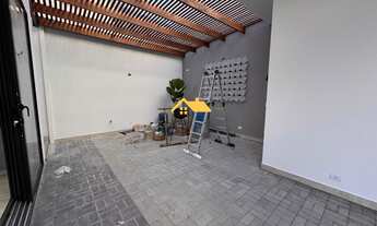 Imagem 4: Sobrado novo à venda em Juquehy, São Sebastião-SP! 3 quartos, 3 suítes, 2 salas, 4 banhei