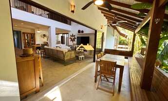 Imagem 6: Casa de Luxo em Condomínio à Venda em Camburi, São Sebastião-SP: 5 Quartos, 3 Suítes, 4 Ba